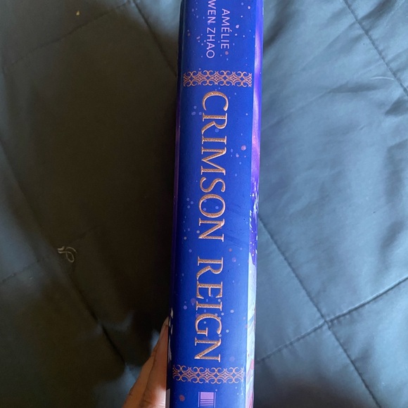 “Crimson Reign” by Amélie Wen Zhao - Picture 2 of 8